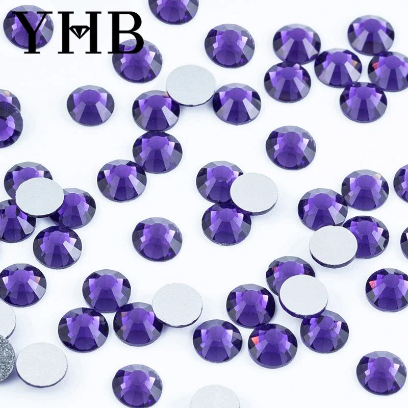 Tuzatish Rhinestones olmos emas